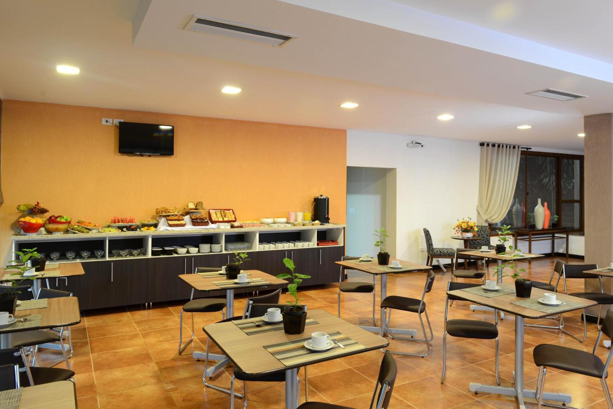 Arami Hotel & Lodge Puerto Iguazu Luaran gambar